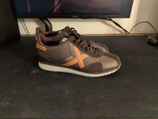 Zapatillas Munich Sapporo 177 Marrones