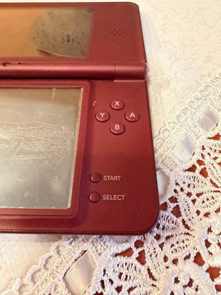 Nintendo DSi XL Rosso non funzionante