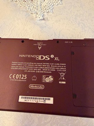 Nintendo DSi XL Rosso non funzionante