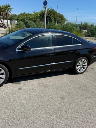 Volkswagen Passat CC 2011