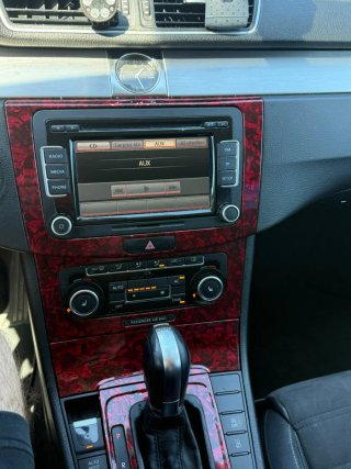 Volkswagen Passat CC 2011