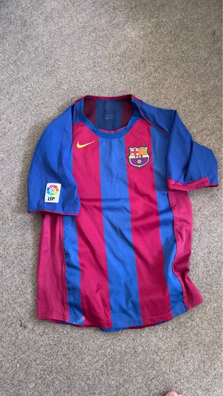 Camiseta FC Barcelona Nike regalada por Messi