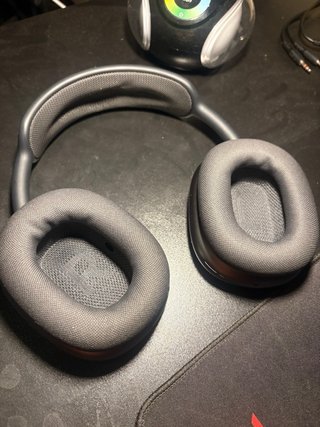 Apple AirPods Max Space Gray Con funda Apple