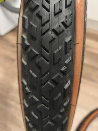 2 Neumáticos Pirelli Gravel M