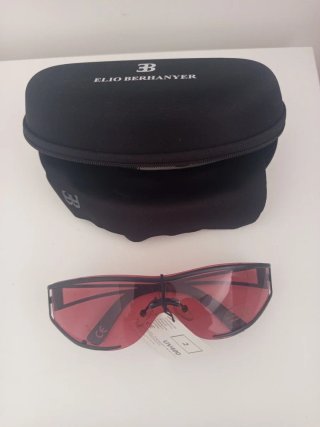 Gafas de sol Elio Berhanyer con funda