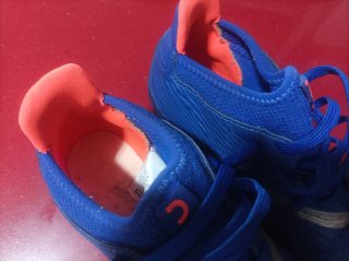 Botas de fútbol VORTEX. Talla 36. Sin plantillas !