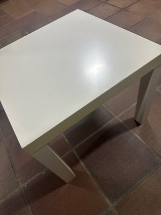 Mesita auxiliar blanca Ikea