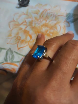 Anello  blu taglio rettangolare