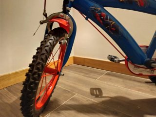 Bicicleta Infantil Spiderman 16 pulgadas ruedines