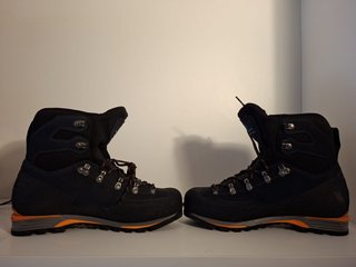 Vendo botas de montaña Scarpa Manta Tech, talla 44