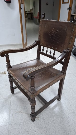 6 Sillones Fraileros Madera y Cuero Marrón