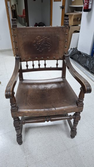 6 Sillones Fraileros Madera y Cuero Marrón