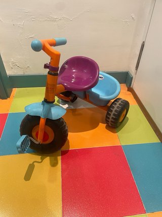 Triciclo Infantil Berchet con Volquete