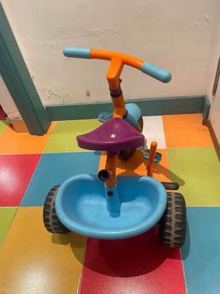 Triciclo Infantil Berchet con Volquete