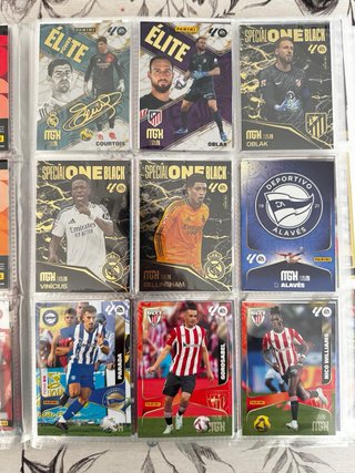 Pack Megacracks 2025-2026 Cromos (92)