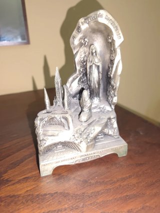 Figura recuerdo Lourdes Francia