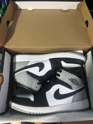 Air Jordan 1 Mid Talla 42