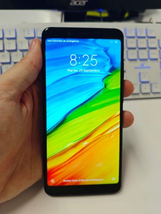 Xiaomi Redmi Note 5 4GB/64GB + Caja y Funda