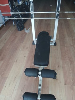 Banco de Gimnasio Press de Banca