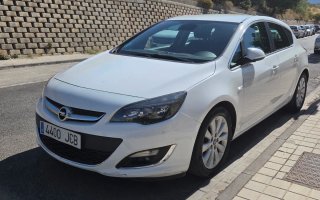Opel Astra 2015
