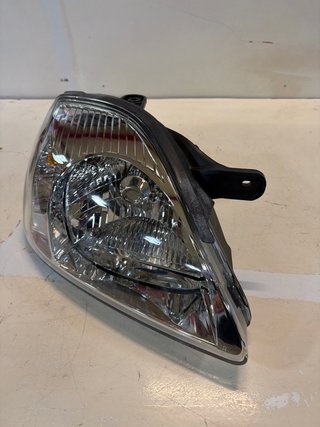 Faro Derecho Kia Rio