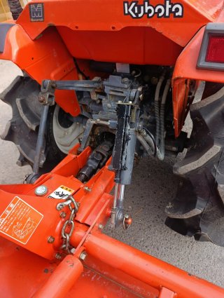 Mini tractor Kubota Bultra B-40 4x4