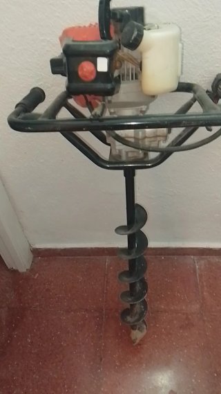 Ahoyador a gasolina DORMAK DK 52 EA