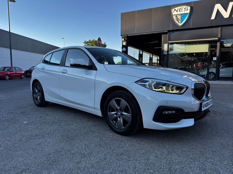 BMW Serie 1 2019, foto 2