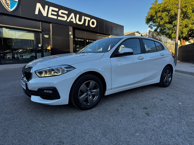 BMW Serie 1 2019, foto 3