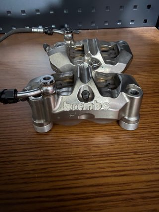 Pinzas Brembo GP4 RR