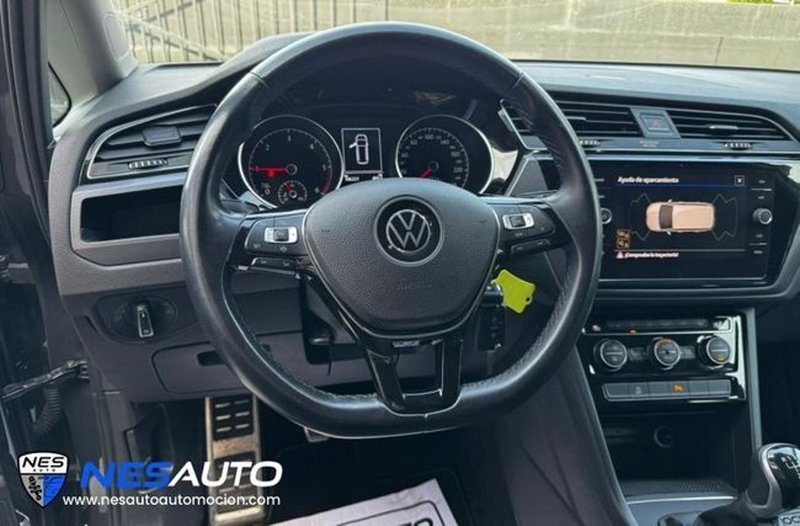 Volkswagen Touran Advance 2.0 TDI 2022, foto 18