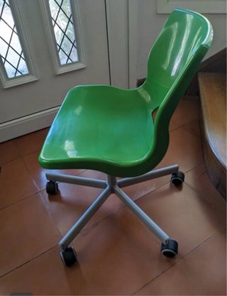 Regalo silla+Mesa de Escritorio Roja