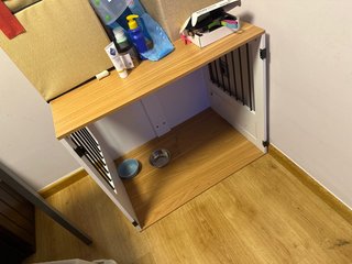 Casita para perro de madera completa
