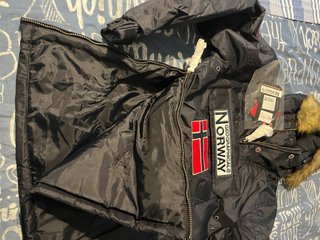 Abrigo Geographical Norway Negro