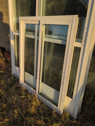 Lote de ventanas correderas blancas