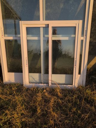 Lote de ventanas correderas blancas