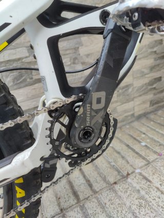 YT CAPRA 27'5 CARBONO TALLA L