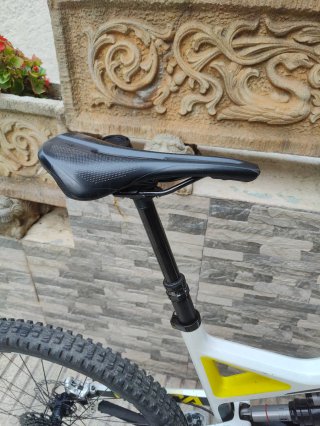 YT CAPRA 27'5 CARBONO TALLA L