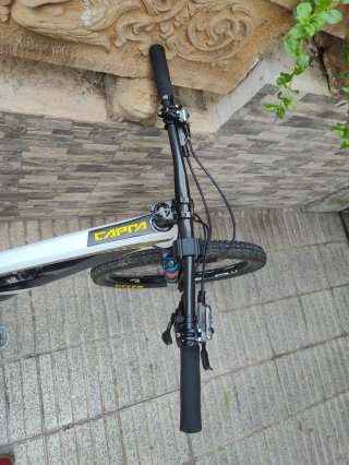YT CAPRA 27'5 CARBONO TALLA L
