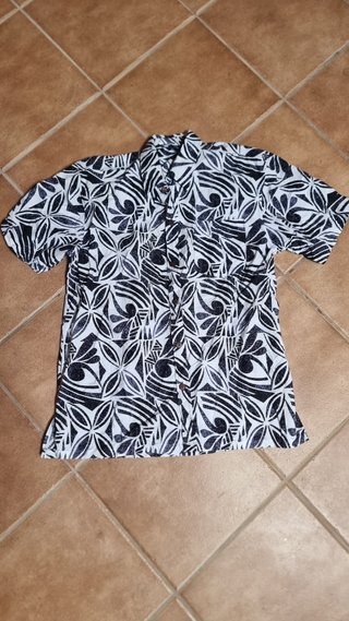 Camisa Hawaiana Estampada Talla XL
