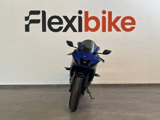 Yamaha YZF-R7 A2