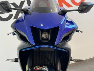 Yamaha YZF-R7 A2
