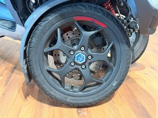 Piaggio MP3 350 LT