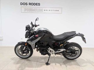 BMW Motorrad F 900 R