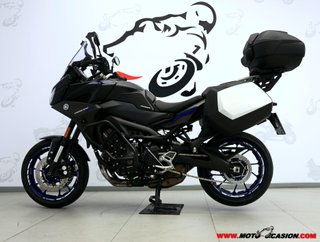 YAMAHA TRACER 900