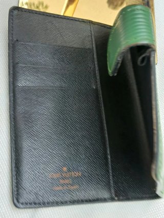 Funda para Pasaporte Louis Vuitton Epi Verde