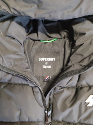 Anorak negro chica Superdry