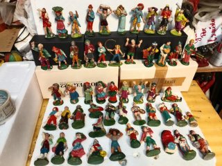 Set di 52 pastori per presepe in bachelite