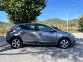 Renault Megane 1.5 DCi 90 Distintivo B