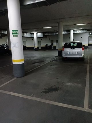 Garaje en alquiler en Eixample en Sant Joan Despí